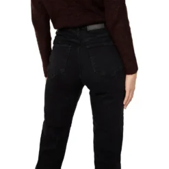 Pieces Kesia Mom High Waist Ankle Jeans 13 Pieces Kesia Mom High Waist Ankle Jeans -Modaa Clothing Shop pieces kesia mom high waist ankle jeans 6