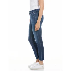 Replay WA429.000.93A413 Jeans -Modaa Clothing Shop replay wa429.000.93a413 jeans 3